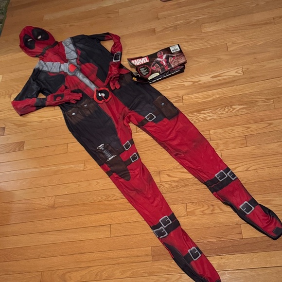 Marvel Other - Marvel Deadpool Superhero Adult Halloween Costume